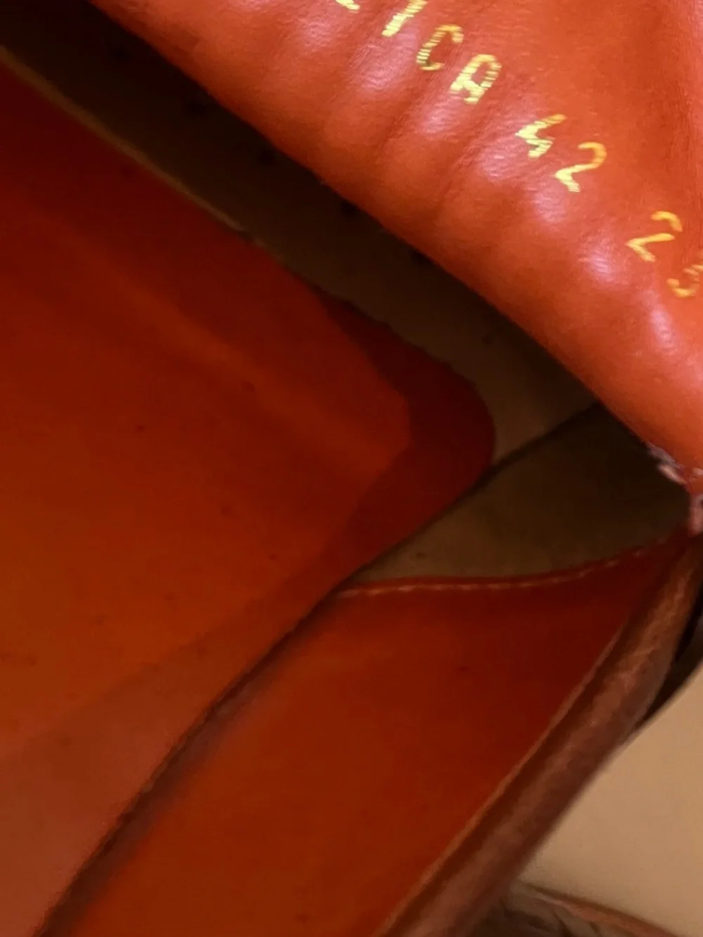 GEOX - COGNAC BROWN LEATHER LOAFER - WOVEN ITALIAN DESIGN - SIZE 42 EU